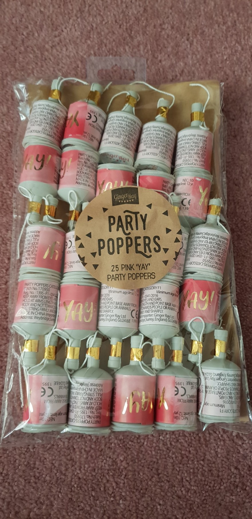 Party Poppers 1